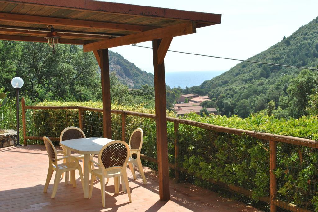 Camping Village Canapai Rio Marina Kültér fotó