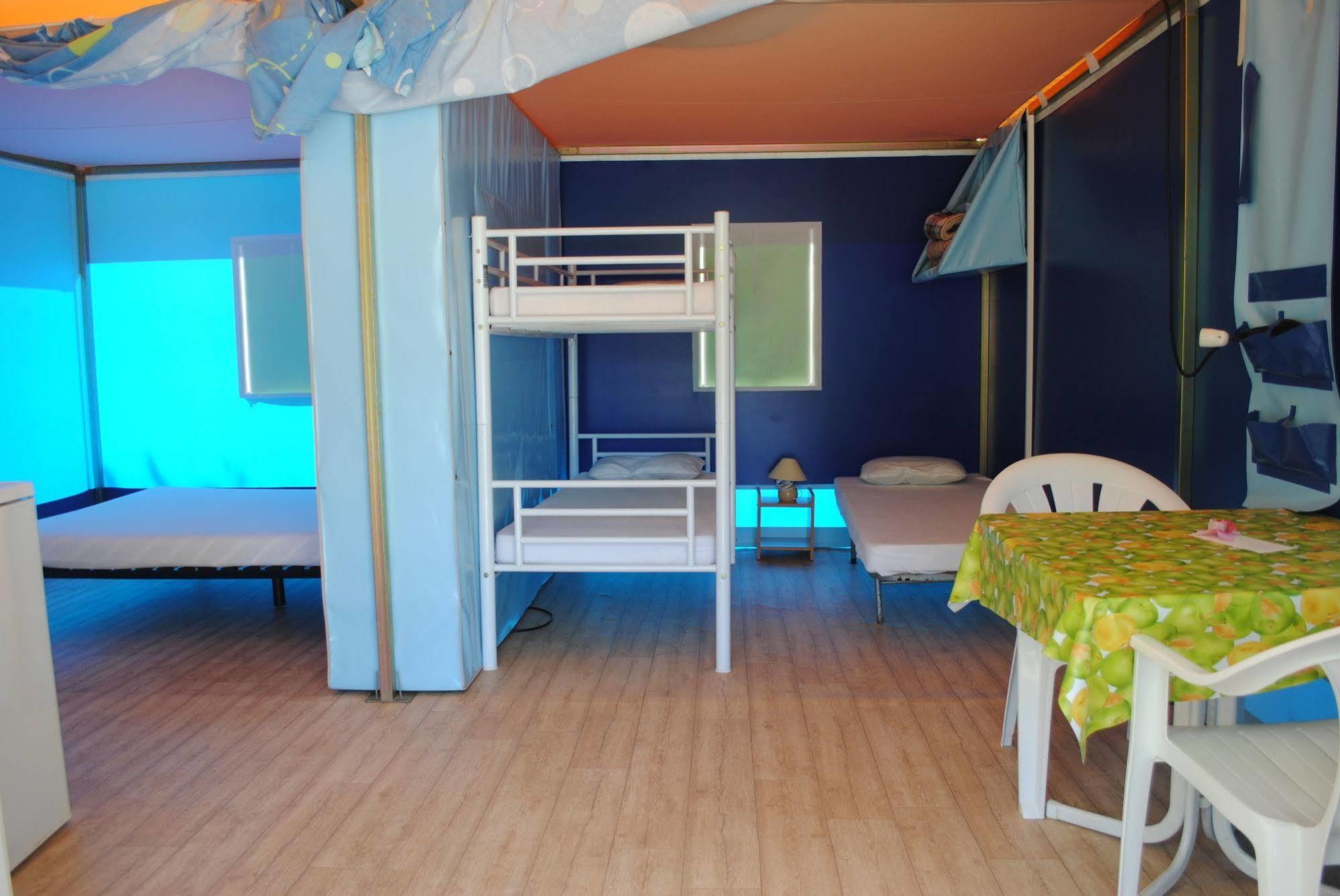 Camping Village Canapai Rio Marina Kültér fotó